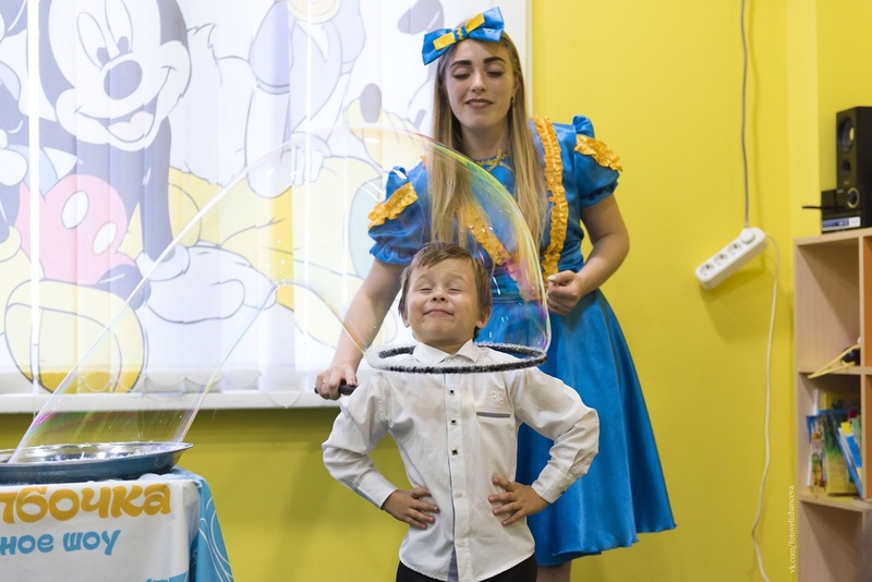 Шоу мыльных пузырей